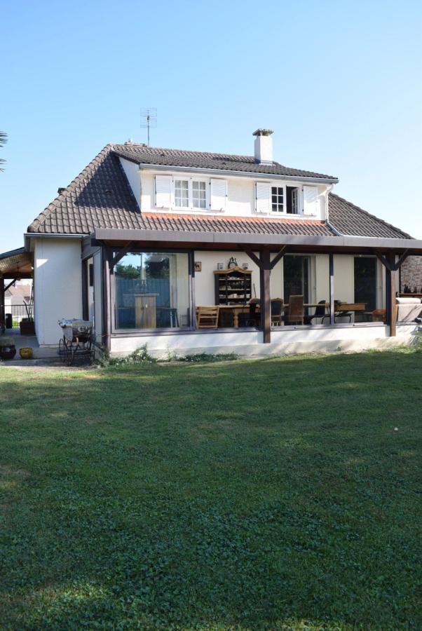 Le Clos des Lilas Paray-le-Monial Exterior foto